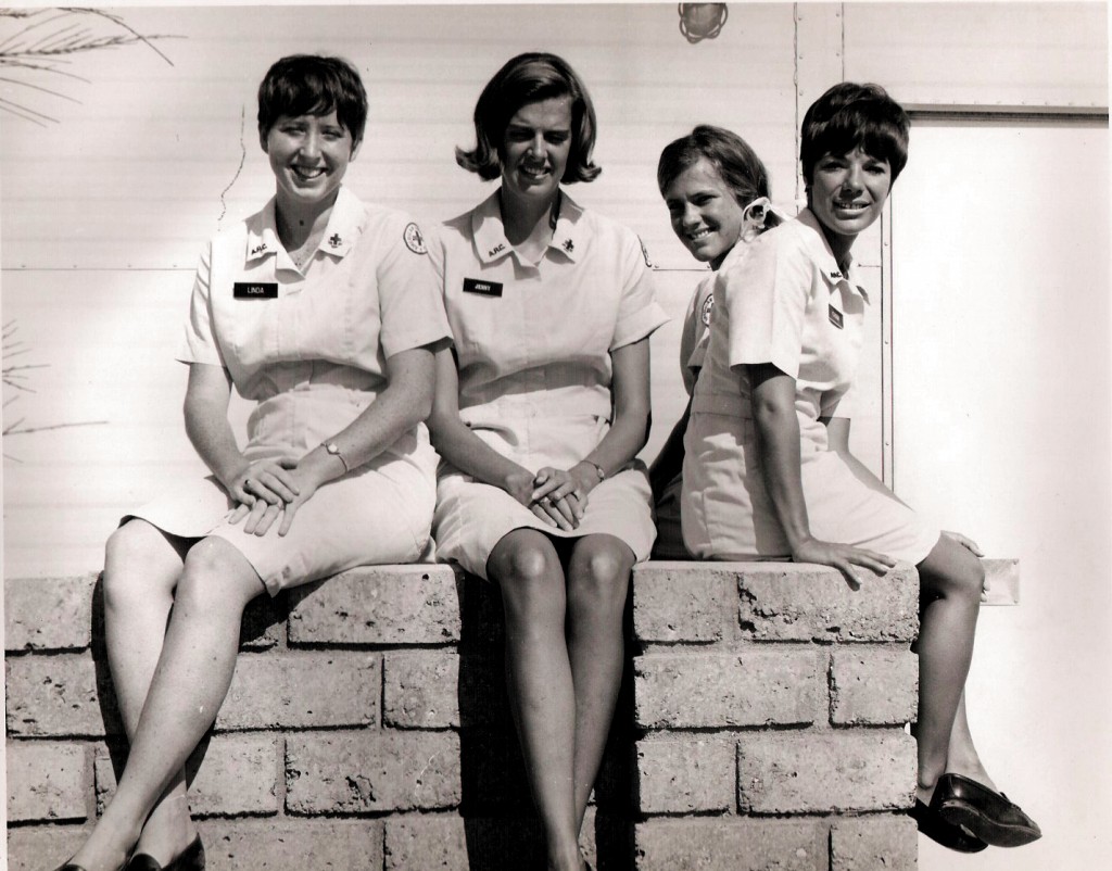 photos THE DONUT DOLLIES