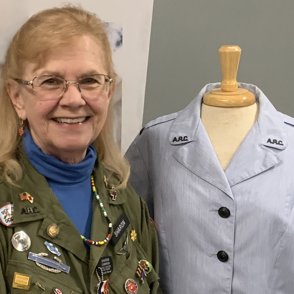 5 opportunities to see The Donut Dollies THE DONUT DOLLIES